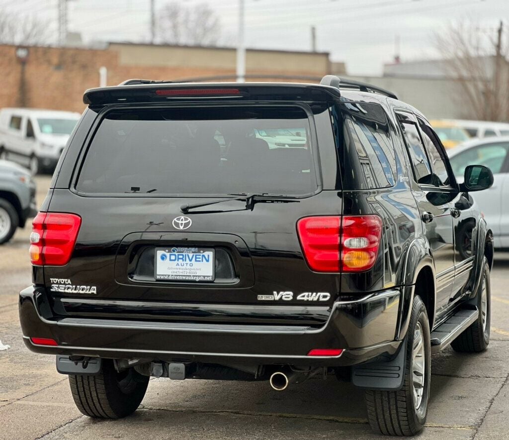 2004 Toyota Sequoia 4dr Limited 4WD - 22985724 - 4