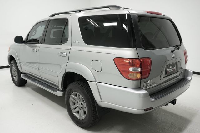 2004 Toyota Sequoia 4dr SR5 - 23019258 - 5