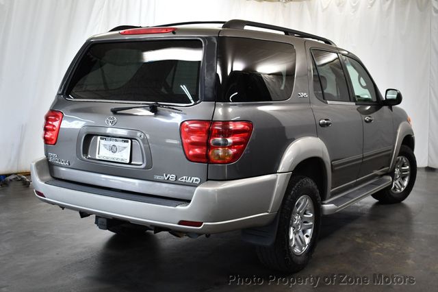 2004 Toyota Sequoia 4dr SR5 4WD - 23047138 - 8