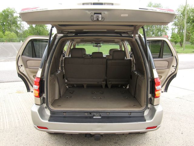 2004 Toyota Sequoia 4dr SR5 4WD - 23027160 - 31