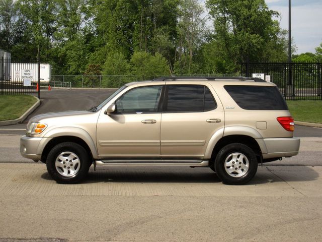 2004 Toyota Sequoia 4dr SR5 4WD - 23027160 - 5