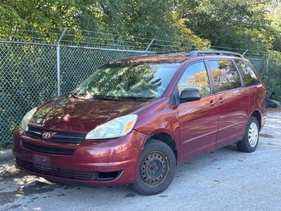 2004 Toyota Sienna