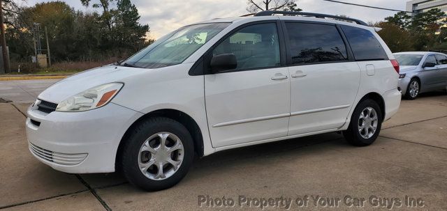 2004 Toyota Sienna  - 22979804 | Video 1