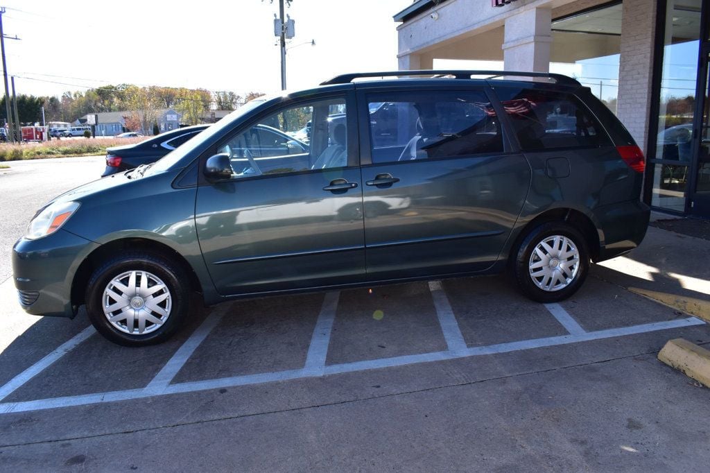 2004 Toyota Sienna 5dr CE FWD 7-Passenger - 22674703 - 4