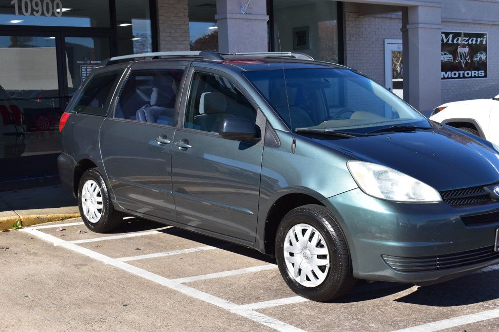 2004 Toyota Sienna 5dr CE FWD 7-Passenger - 22674703 - 8