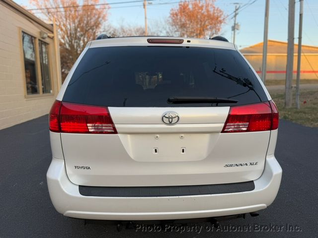 2004 Toyota Sienna 5dr XLE FWD - 22946767 - 2