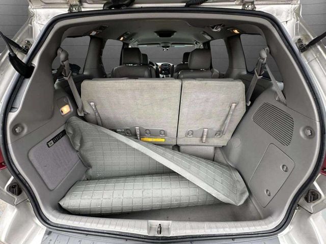 2004 Toyota Sienna XLE Limited 7 Passenger AWD 4dr Mini Van - 22944044 - 22