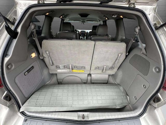 2004 Toyota Sienna XLE Limited 7 Passenger AWD 4dr Mini Van - 22944044 - 23