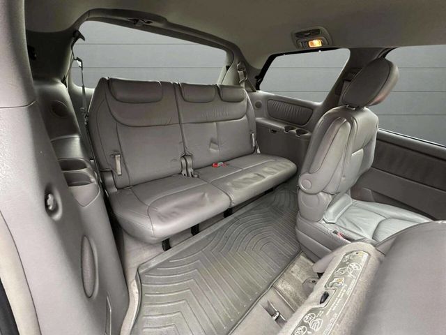 2004 Toyota Sienna XLE Limited 7 Passenger AWD 4dr Mini Van - 22944044 - 30