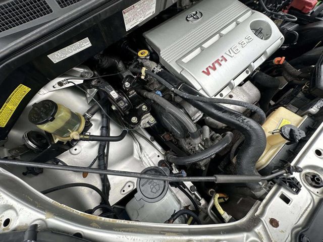 2004 Toyota Sienna XLE Limited 7 Passenger AWD 4dr Mini Van - 22944044 - 35