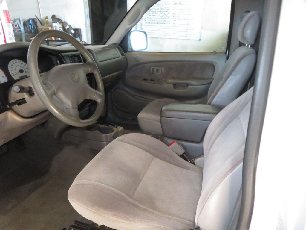2004 Toyota Tacoma DOUBLE CAB PRERUNNER EXTRA CLEAN TACOMA SR5 DOUBLE CAB - 22932923 - 17