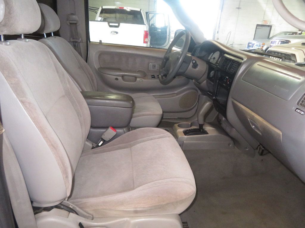 2004 Toyota Tacoma DOUBLE CAB PRERUNNER EXTRA CLEAN TACOMA SR5 DOUBLE CAB - 22932923 - 31