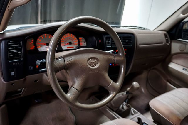 2004 Toyota Tacoma *Tacoma V6 4x4* *5-Speed Manual* *Only 84k Miles* *Southern Trk* - 23071602 - 39