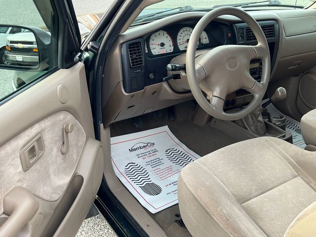 2004 Toyota Tacoma XtraCab Manual - 23028581 - 9