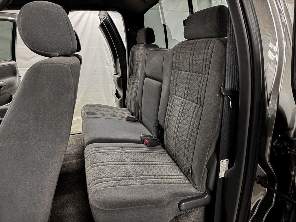 2004 Toyota Tundra ACCESS CAB SR5 V8 4X4 - 23053264 - 8