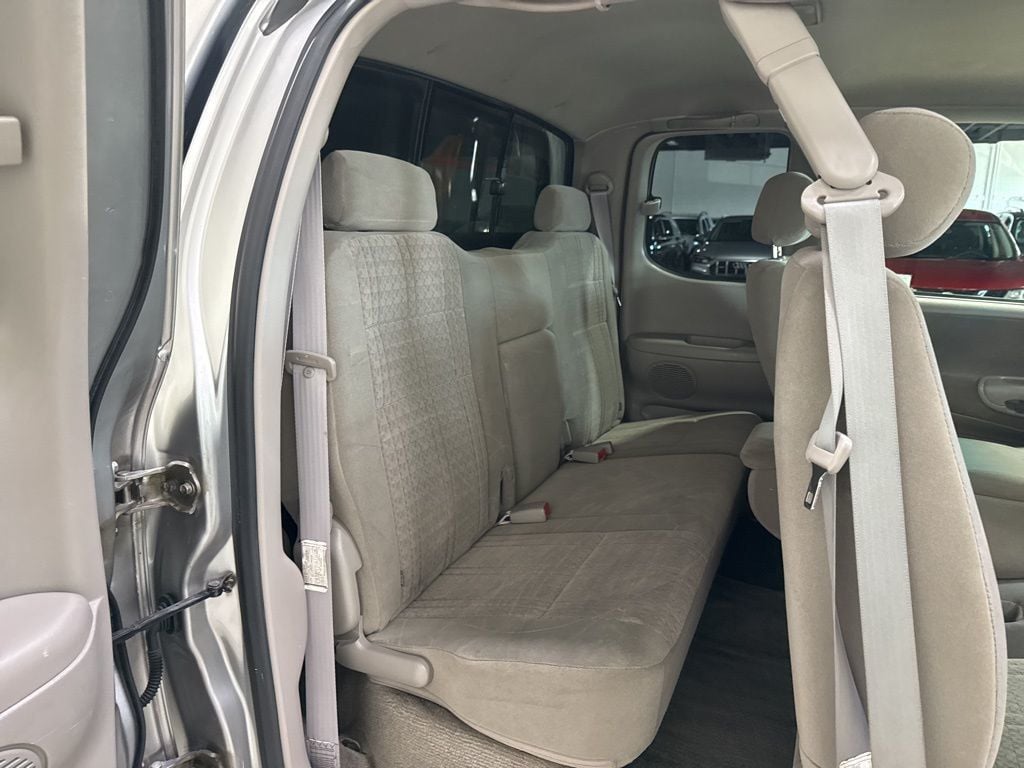 2004 Toyota Tundra AccessCab V8 SR5 4WD - 23011090 - 32