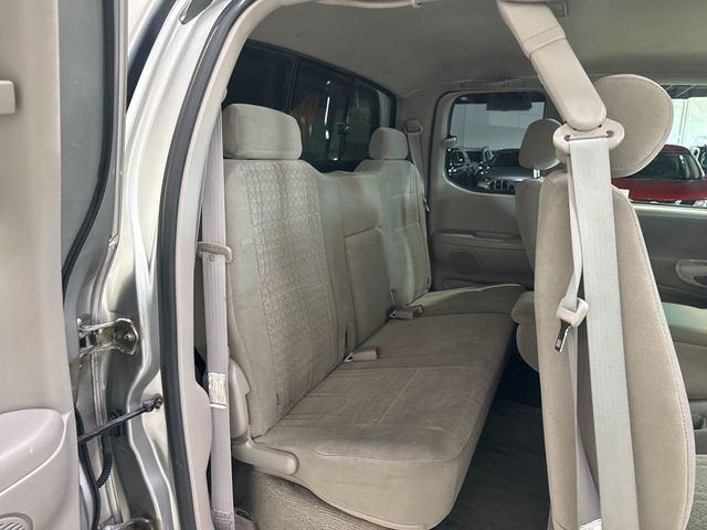 2004 Toyota Tundra AccessCab V8 SR5 4WD - 23011090 - 32