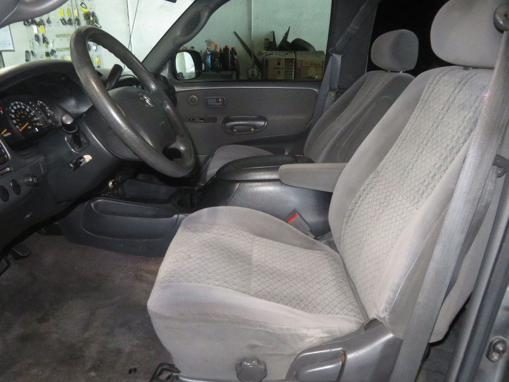 2004 Toyota Tundra EXTRA CLEAN TUNDRA  ACCESS CAB VERY NICE V8 RUNS GREAT  - 23043063 - 19
