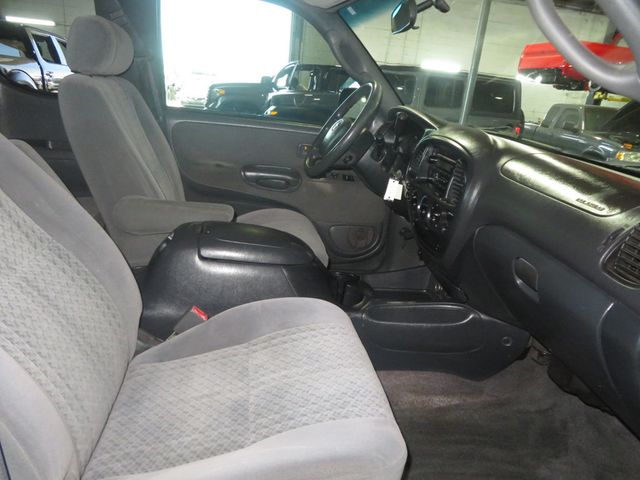 2004 Toyota Tundra EXTRA CLEAN TUNDRA  ACCESS CAB VERY NICE V8 RUNS GREAT  - 23043063 - 30