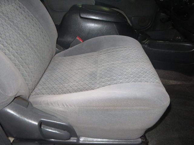 2004 Toyota Tundra EXTRA CLEAN TUNDRA  ACCESS CAB VERY NICE V8 RUNS GREAT  - 23043063 - 32