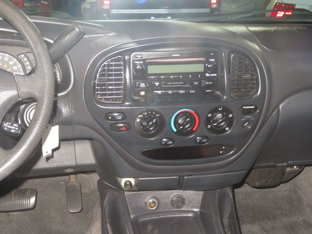 2004 Toyota Tundra EXTRA CLEAN TUNDRA  ACCESS CAB VERY NICE V8 RUNS GREAT  - 23043063 - 35