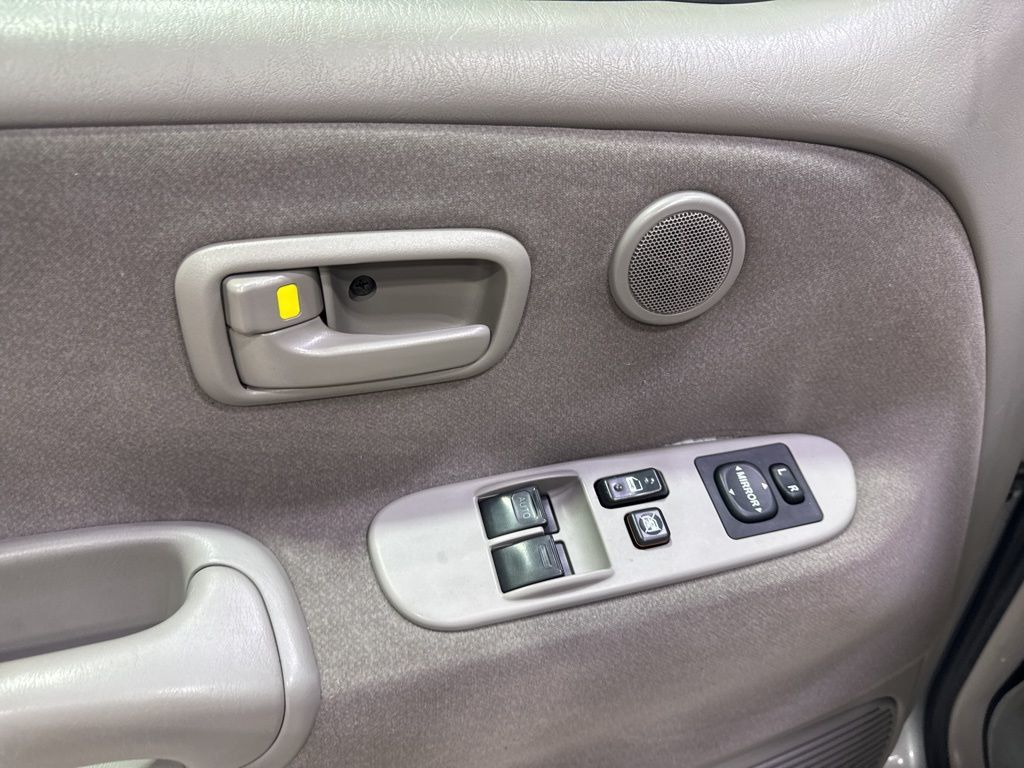 2004 Toyota Tundra TUNDRA ACCESS CAB SR5 - 23011090 - 22