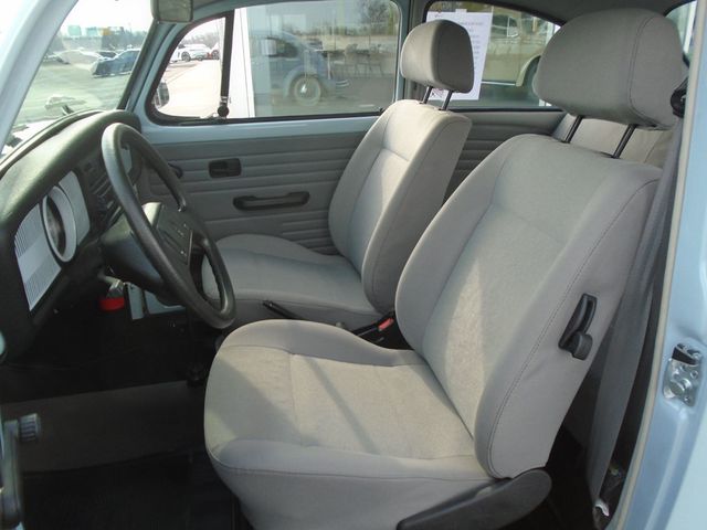 2004 Volkswagen Beetle  - 22591576 - 10