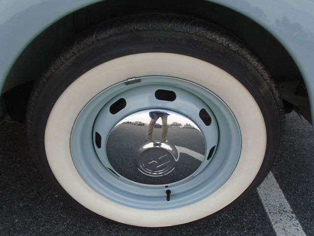 2004 Volkswagen Beetle  - 22591576 - 26