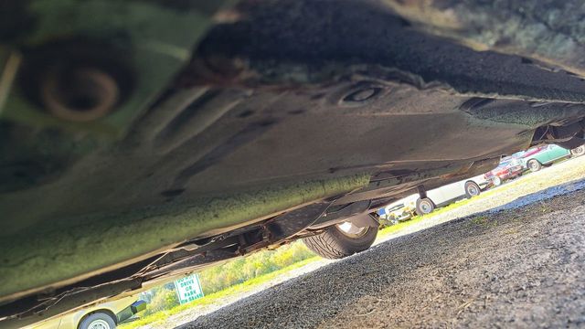 2004 Volkswagen New Beetle Coupe 2dr Coupe GLS Automatic - 22156633 - 18