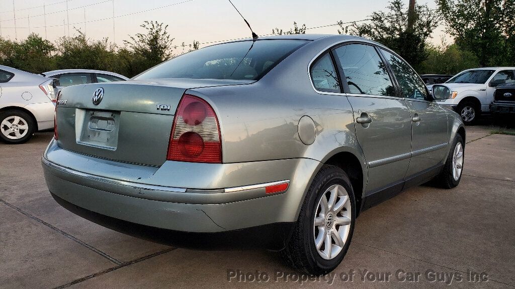 2004 Volkswagen Passat Sedan 4dr Sedan GLS TDI Automatic - 22674704 - 10