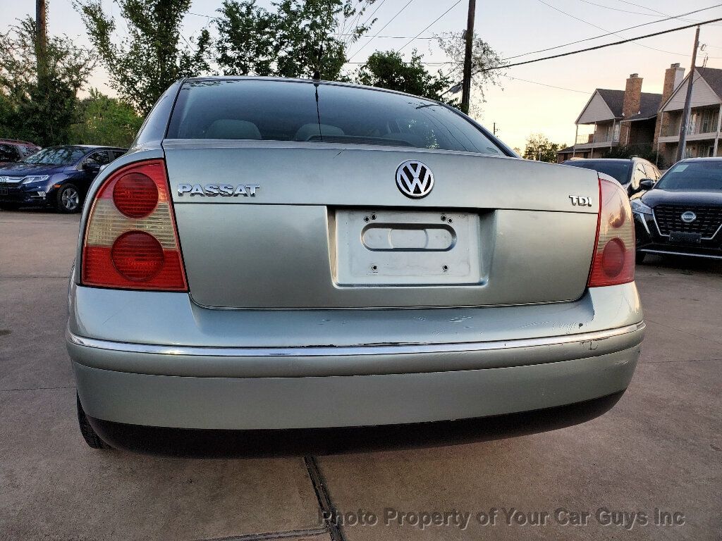 2004 Volkswagen Passat Sedan 4dr Sedan GLS TDI Automatic - 22674704 - 14