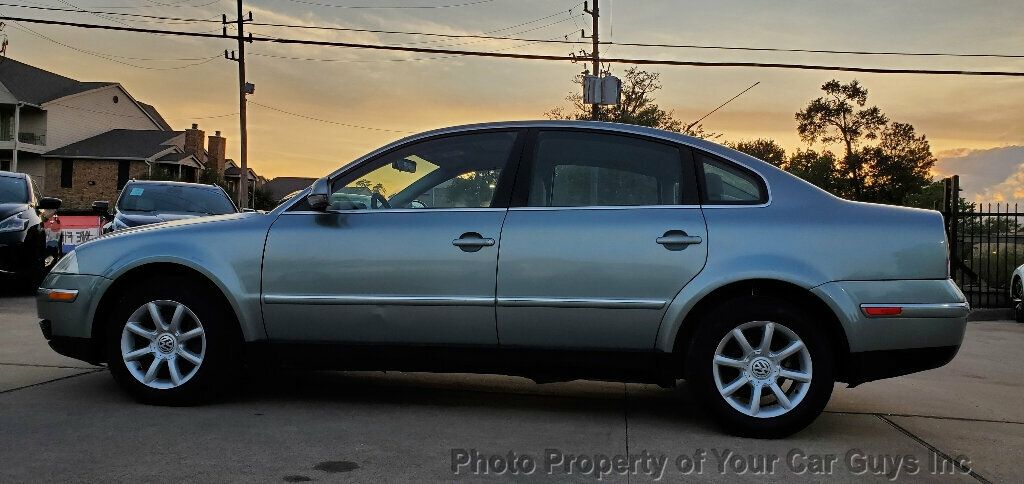 2004 Volkswagen Passat Sedan 4dr Sedan GLS TDI Automatic - 22674704 - 17