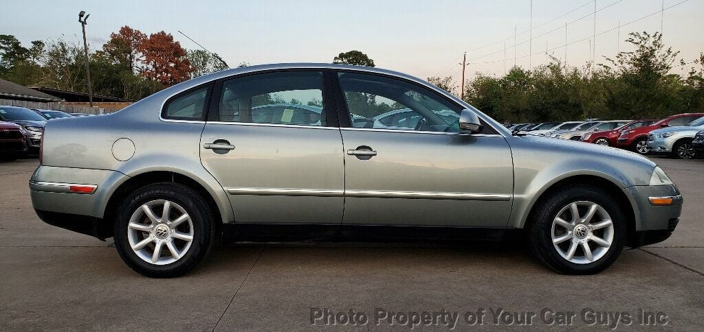 2004 Volkswagen Passat Sedan 4dr Sedan GLS TDI Automatic - 22674704 - 8