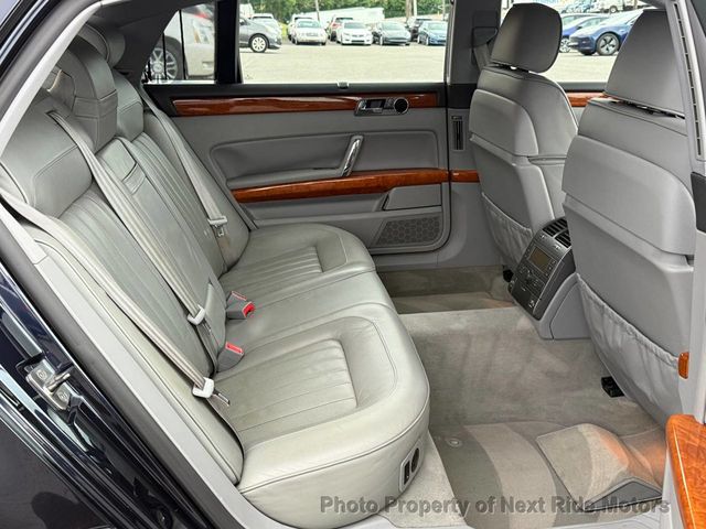 2004 Volkswagen Phaeton 2004 VOLKSWAGEN PHAETON 4.2L V8 4D LUXURY SEDAN 615-730-9991 - 23024303 - 11