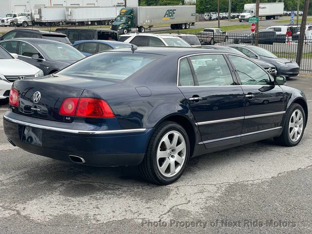 2004 Volkswagen Phaeton 2004 VOLKSWAGEN PHAETON 4.2L V8 4D LUXURY SEDAN 615-730-9991 - 23024303 - 5