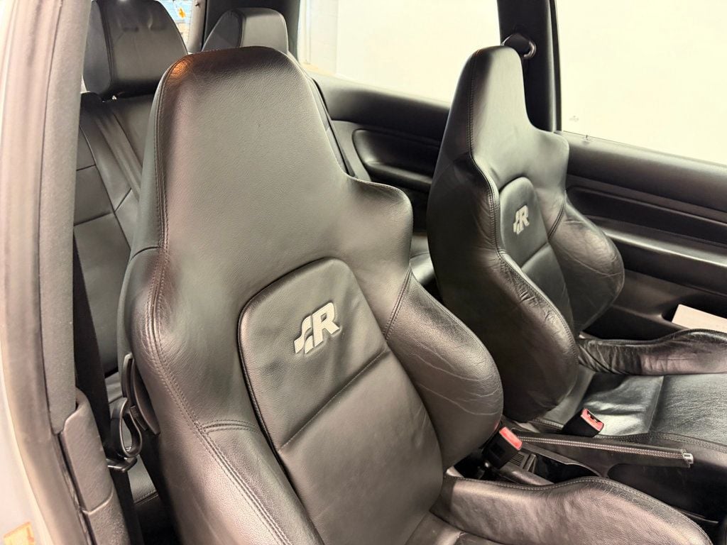 2004 Volkswagen R32 2dr Hatchback 6-Speed Manual - 22987861 - 31