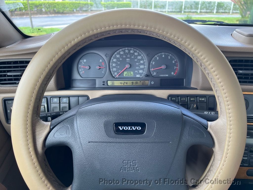 2004 Volvo C70 Convertible Touring LPT 2.4L Turbo - 22910805 - 39