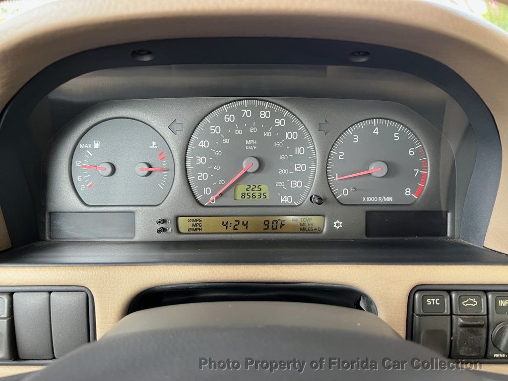 2004 Volvo C70 Convertible Touring LPT 2.4L Turbo - 22910805 - 40