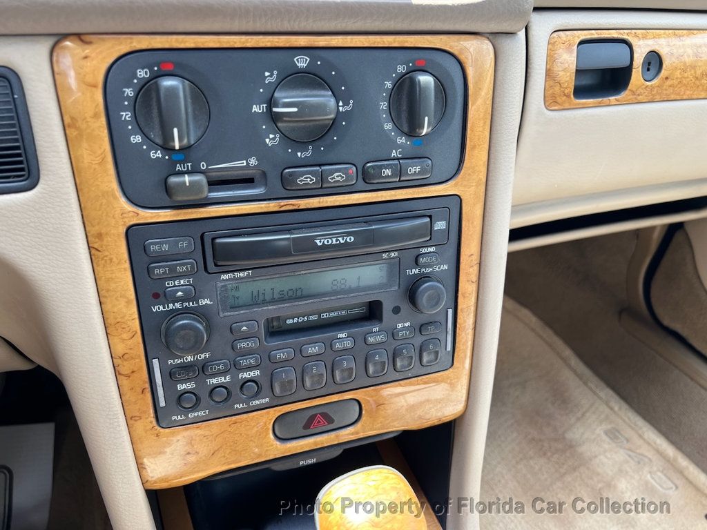 2004 Volvo C70 Convertible Touring LPT 2.4L Turbo - 22910805 - 52