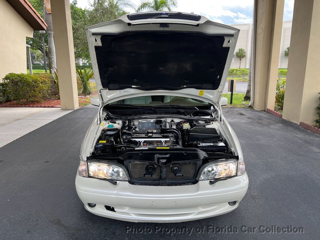 2004 Volvo C70 Convertible Touring LPT 2.4L Turbo - 22910805 - 70