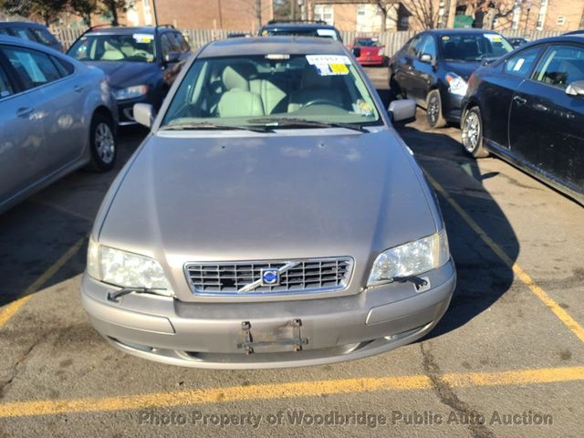 2004 Volvo S40 1.9T - 22746569 - 1