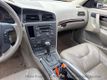 2004 Volvo XC70 Base Trim - 23006825 - 9