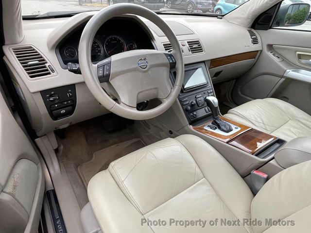 2004 Volvo XC90 2004 VOLVO XC90 2.5L TURBO AWD 3RD ROW 1-OWNER 615-730-9991 - 23019833 - 14