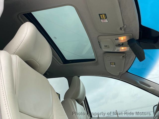 2004 Volvo XC90 2004 VOLVO XC90 2.5L TURBO AWD 3RD ROW 1-OWNER 615-730-9991 - 23019833 - 27