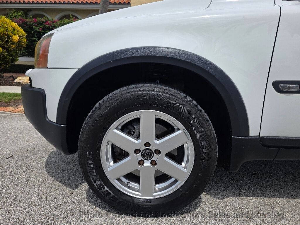 2004 Volvo XC90 2.5T AWD - 23060840 - 41