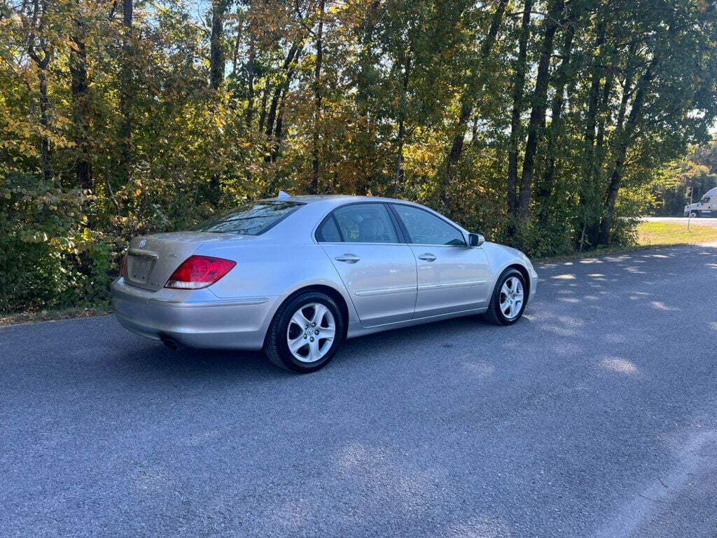 2005 Acura RL 4dr Sedan Automatic - 22644226 - 4