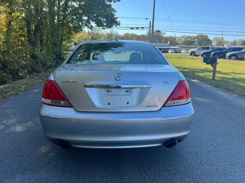 2005 Acura RL 4dr Sedan Automatic - 22644226 - 5