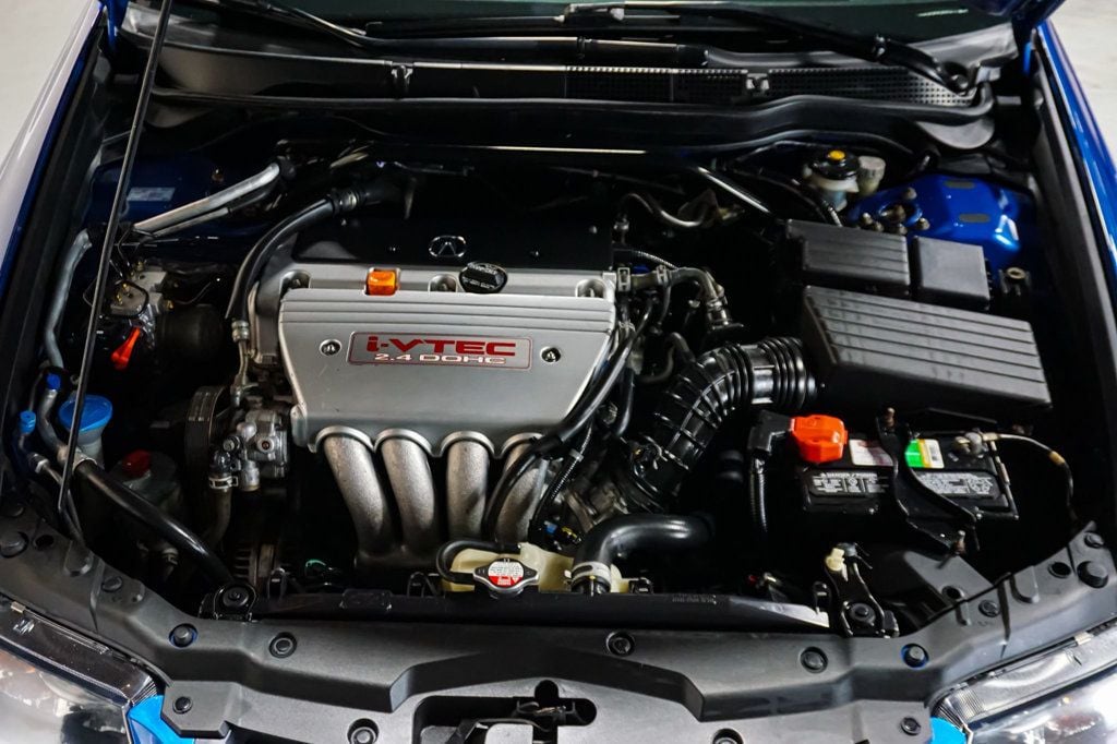 2005 Acura TSX *6-Speed Manual* *Arctic Blue w/ Black Leather*  - 22993638 - 13