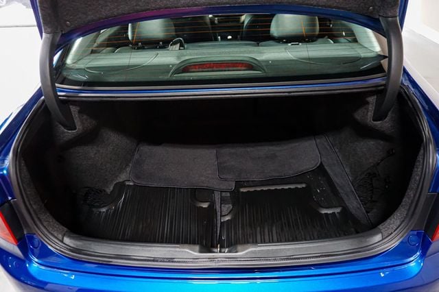 2005 Acura TSX *6-Speed Manual* *Arctic Blue w/ Black Leather*  - 22993638 - 37