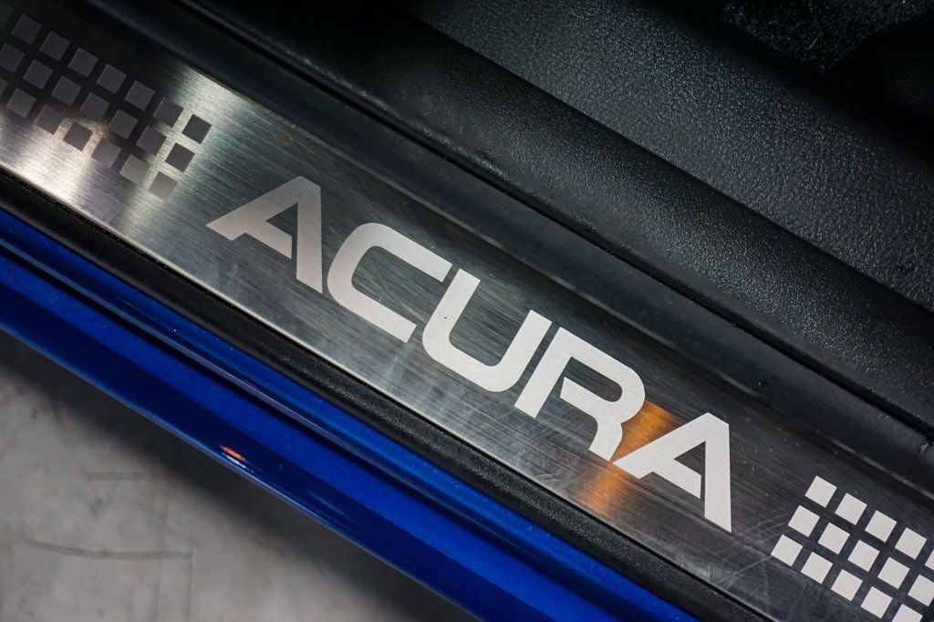 2005 Acura TSX *6-Speed Manual* *Arctic Blue w/ Black Leather*  - 22993638 - 50